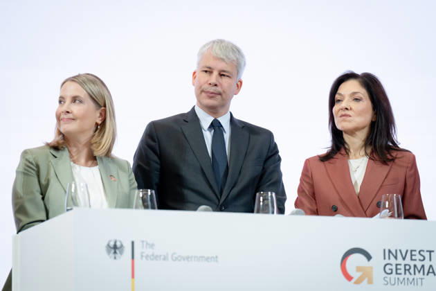 Invest in Germany Summit, Berlin, ESMT Invest in Germany Summit, Berlin, ESMT, Katherina Reiche, Bundeswirtschaftsministerin Steffen Bilger, Bundesverkehrsminister Verena Hubertz, Bundesbauministerin Berlin Berlin GER