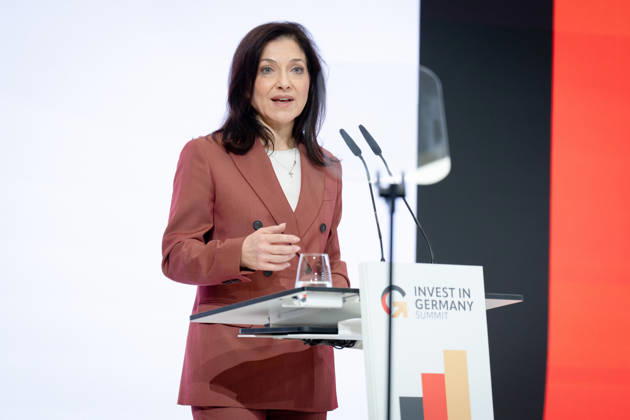 Invest in Germany Summit, Berlin, ESMT Invest in Germany Summit, Berlin, ESMT, Katherina Reiche, Bundeswirtschaftsministerin Berlin Berlin GER