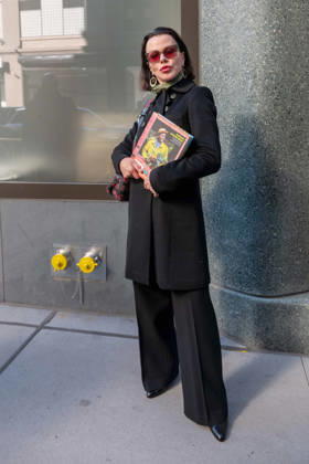 NEW YORK, NY - OCTOBER 20: Debi Mazar seen at ABC Studios on October 20, 2026 in New York City. Credit: Camara Porter New York City USA - ZUMAa123 20261020_zaa_a123_065 Copyright: xAdMediax