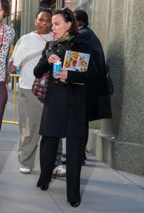 NEW YORK, NY - OCTOBER 20: Debi Mazar seen at ABC Studios on October 20, 2026 in New York City. Credit: Camara Porter New York City USA - ZUMAa123 20261020_zaa_a123_072 Copyright: xAdMediax