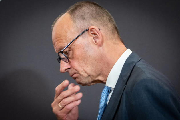 Bundeskanzler Friedrich Merz bei seinem Abschlussstatement;Invest in Germany Summit 2026 in der ESMT - European School of Management and Technology Berlin, Berlin Berlin Deutschland ESMT Berlin