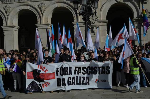 Protest Against Abascal s Event in A Coruna Several people at a rally against the visit of Vox leader Santiago Abascal on October 21, 2026, in A Coruna, Galicia, Spain. Several people gathered, organized by far-left movements, to boycott the Vox leader’s visit to the Galician city. October 21, 2026. ANTIFASCISTS, PROTEST, DEMONSTRATION, RALLY, A Coruna, Galicia A Coruna, Galicia, Spain Copyright: xM.xDylanx 7858742