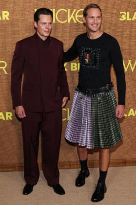 Los Angeles Premiere Of Black Bear s Wicker LOS ANGELES, CALIFORNIA, USA - OCTOBER 20: Bill Skarsgard and brother Alexander Skarsgard wearing Chopova Lowena, styled by Harry Lambert arrive at the Los Angeles Premiere Of Black Bear s Wicker held at the DGA Theater Complex at The Directors Guild of America on October 20, 2026 in Los Angeles, California, United States. Los Angeles DGA Theater Complex at The Directors Guild of America California United States Copyright: xKayxQiao ImagexPressxAgencyx