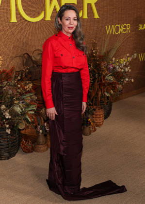 Los Angeles Premiere Of Black Bear s Wicker LOS ANGELES, CALIFORNIA, USA - OCTOBER 20: Olivia Colman arrives at the Los Angeles Premiere Of Black Bear s Wicker held at the DGA Theater Complex at The Directors Guild of America on October 20, 2026 in Los Angeles, California, United States. Los Angeles DGA Theater Complex at The Directors Guild of America California United States Copyright: xKayxQiao ImagexPressxAgencyx