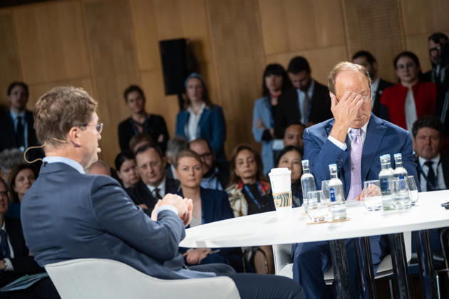 Larry Fink - Laurence Douglas Fink , CEO von BlackRock, diskutiert auf dem Berlin Global Dialog im früheren Staatsratsgebäude der DDR;Berlin Global Dialogue 2026 BGD 2026 Motto Advancing Alliances for a New Era, Berlin Berlin Deutschland ESMT