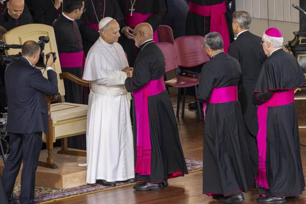 IPA89988251 - Italy, Rome, Vatican City, October 21, 2026: Pope Leo XIV during his weekly general audience in St. Peter s Square at the Vatican. Photo: Copyright Claudio Asquini Catholipressphoto  Copyright: xx xClaudioxAsquini xCatholicpressphx IPA89988251