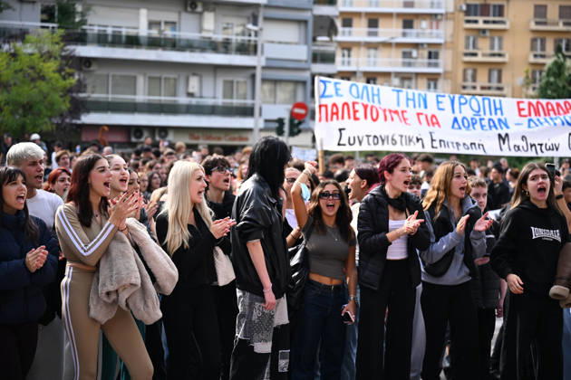 October 21, 2026, Thessaloniki, Greece: Students protest in Greece, calling for better education and government action to ease the burden of rising living costs. Thessaloniki Greece - ZUMAp191 20261021_zap_p191_027 Copyright: xGiannisxPapanikosx