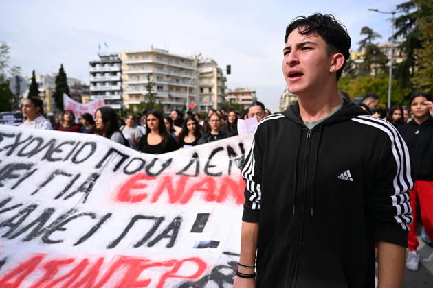 October 21, 2026, Thessaloniki, Greece: Students protest in Greece, calling for better education and government action to ease the burden of rising living costs. Thessaloniki Greece  - ZUMAp191 20261021_zap_p191_024 Copyright: xGiannisxPapanikosx