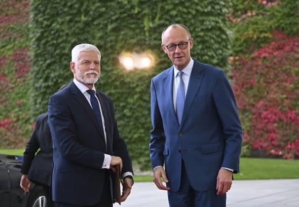 President of the Czech Republic Petr Pavel in Berlin BERLIN, GERMANY - OCTOBER 21: German Chancellor Friedrich Merz welcomes President of the Czech Republic Petr Pavel at the Chancellery during an official visit to Berlin, Germany on October 21, 2026. Halil Sagirkaya Anadolu Berlin Germany. Editorial use only. Please get in touch for any other usage.  Copyright: x2026xAnadoluxHalilxSagirkayax