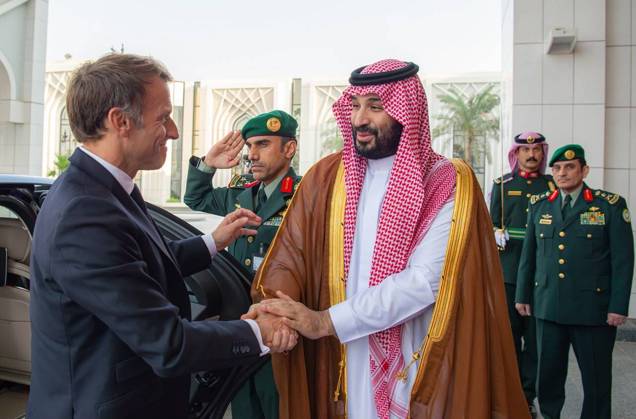 Emmanuel Macron - Mohammed bin Salman meeting in Riyadh RIYADH, SAUDI ARABIA - OCTOBER 21: (----EDITORIAL USE ONLY - MANDATORY CREDIT - BANDAR AL-JALOUD SAUDI ROYAL COURT HANDOUT - NO MARKETING NO ADVERTISING CAMPAIGNS - DISTRIBUTED AS A SERVICE TO CLIENTS----) French President Emmanuel Macron meets Saudi Crown Prince and Prime Minister Mohammed bin Salman Al Saud in Riyadh, Saudi Arabia, on October 21, 2026. Bandar Al-Jaloud Saudi Royal Court Anadolu Riyadh Saudi Arabia. Editorial use only. Please get in touch for any other usage.  Copyright: x2026xAnadoluxBandarxAl-Jaloud SaudixRoyalxCourtx
