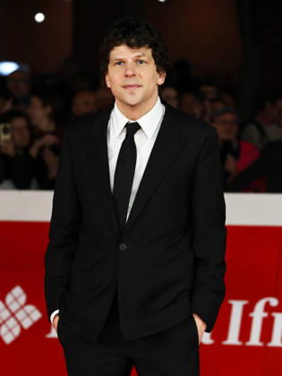 IPA89995882 - Rome, 2026 Film Festival Night 9 Red carpet for the film *THE DEBUT*. Pictured: Jesse Eisenberg  Copyright: xMarcoxProvvisionatox xPoolxRomaxFilmxFestx2026x IPA89995882