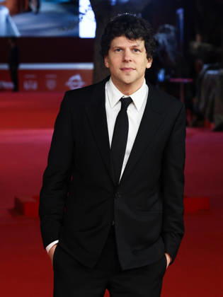 IPA89995923 - Rome, 2026 Film Festival Night 9 Red carpet for the film *THE DEBUT*. Pictured: Jesse Eisenberg  Copyright: xMarcoxProvvisionatox xPoolxRomaxFilmxFestx2026x IPA89995923
