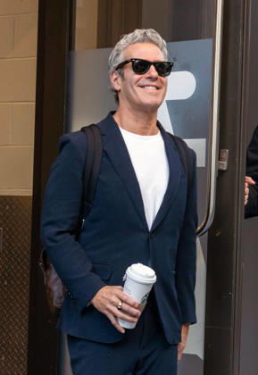 NEW YORK, NY - OCTOBER 21: Andy Cohen seen at ABC Studios on October 21, 2026 in New York City. Credit: AdMedia. USA  - ZUMAa123 20261021_zaa_a123_020 Copyright: xCamaraxPorterx