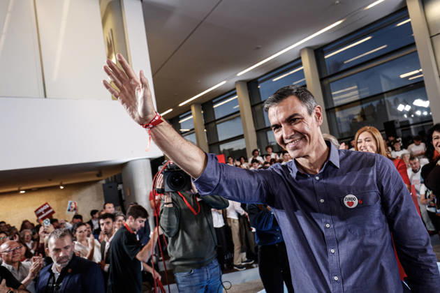 October 21, 2026, Burgos, Spain, Spain: Pedro Sanchez at the pre-campaign rally in Burgos. Burgos Spain - ZUMAc250 20261021_zip_c250_002 Copyright: xJorgexContrerasxSotox
