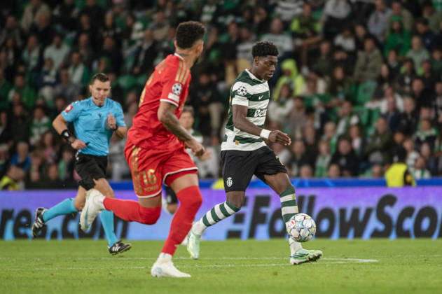October 21, 2026, Lisbon, Lisbon, Portugal: Sporting CP midfielder ISSA DOUMBIA controls the ball as a LASK opponent closes in during their UEFA Champions League league phase matchday three fixture at Estadio Jose Alvalade in Lisbon, Portugal, on October 21, 2026. Lisbon Portugal - ZUMAr238 20261021_zip_r238_052 Copyright: xRicardoxRochax
