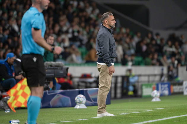 October 21, 2026, Lisbon, Lisbon, Portugal: Sporting CP coach RUI BORGES watches from the touchline during the UEFA Champions League league phase matchday three game against LASK at Estadio Jose Alvalade in Lisbon, Portugal, on October 21, 2026. Lisbon Portugal - ZUMAr238 20261021_zip_r238_055 Copyright: xRicardoxRochax