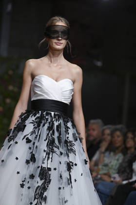 October 21, 2026, Madrid, Spain: A model parades with design Jaime Jarque during ATELIER COUTURE – 16.ª edición, Fashion Week in Real Fabrica de Tapices Madrid Spain - ZUMAs197 20261021_aaa_s197_669 Copyright: xAtilanoxGarciax