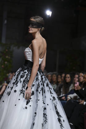 October 21, 2026, Madrid, Spain: A model parades with design Jaime Jarque during ATELIER COUTURE – 16.ª edición, Fashion Week in Real Fabrica de Tapices Madrid Spain - ZUMAs197 20261021_aaa_s197_672 Copyright: xAtilanoxGarciax