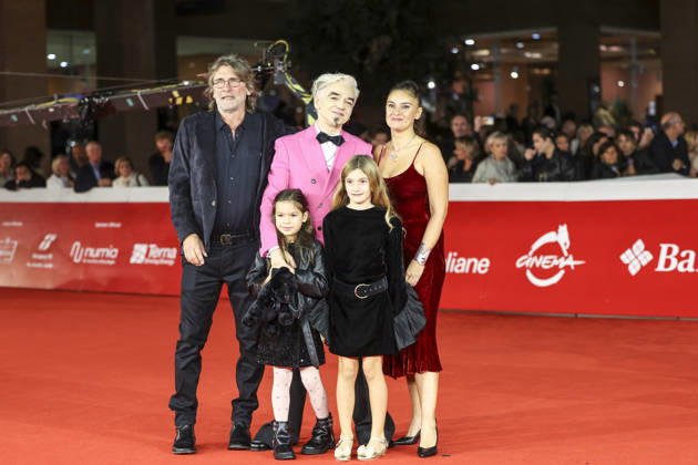 October 21, 2026, Rome, Rome, Italy: Morgan dresses Richmond with her daughters during the red carpet of the film Non Importa Dove during the 21st edition of the Rome Film Fest, at the Auditorium Parco della Musica in Rome, 22 10 2026 Rome Italy  - ZUMAa289 20261021_zia_a289_404 Copyright: xCristianoxMinichiellox xAgfx