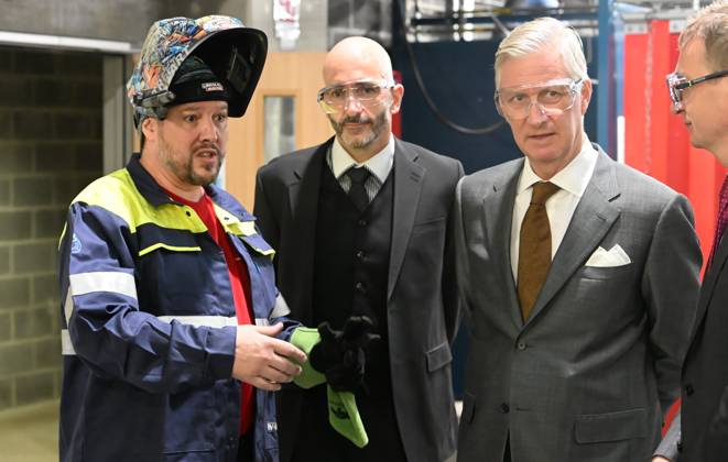 Entertainment Bilder des Tages The King Visits Technicity Brussels ANDERLECHT, BELGIUM - OCTOBER 22 : King Philippe visits Technicity.brussels, the training and employment hub for the technology industry, in Anderlecht. Technicity.brussels was established through a public-private partnership and is aimed at job seekers, employees seeking retraining or further education, and students and teachers from secondary schools and colleges. The organization offers hands-on technical training and actively assists participants in finding a job. Companies can turn to it for continuing education for their staff or to rent modern technical infrastructure. During his visit, the King toured four training workshopselevator technology; HVAC and refrigeration technology; welding; and ele  Copyright: xBertxVanxDenxBrouckex