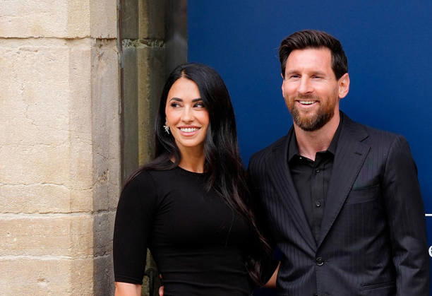Entertainment Bilder des Tages Lionel Messi and his wife Antonella Roccuzzo arrive at the Reconquista Hotel ahead of the Princess of Asturias Awards ceremony in Oviedo on October 22, 2026. The Princess of Asturias Awards ceremony will take place on Friday, October 23, 2026.  Copyright: xLALOxYASKYx xBESTIMAGExLALOxYASKYx xBESTIMAGEx
