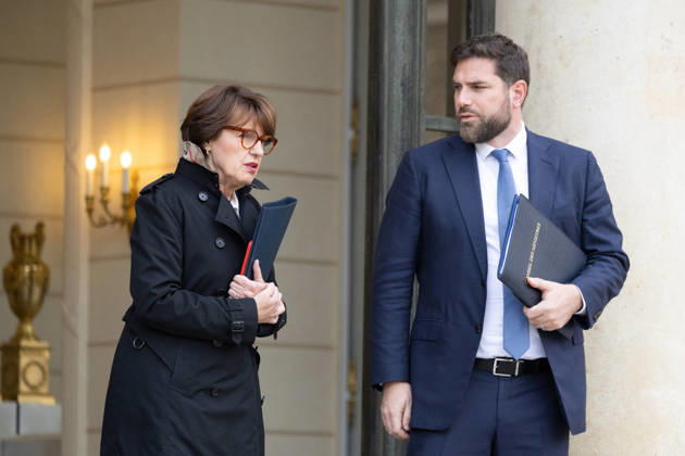 Weekly Cabinet Meeting - Paris France s Agriculture Minister Annie Genevard, Housing Minister Vincent Jeanbrun, leave after attending the weekly cabinet meeting at the Elysee Palace in Paris on October 22, 2026. Photo by Raphael Lafargue ABACAPRESS.COM Paris France  Copyright: xLafarguexRaphael ABACAx
