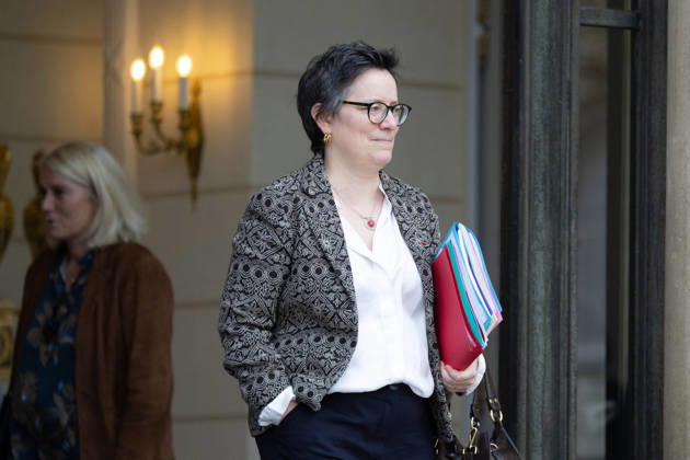Weekly Cabinet Meeting - Paris French government Secretary General Laurence Marion leaves after attending the weekly cabinet meeting at the Elysee Palace in Paris on October 22, 2026. Photo by Raphael Lafargue ABACAPRESS.COM Paris France  Copyright: xLafarguexRaphael ABACAx
