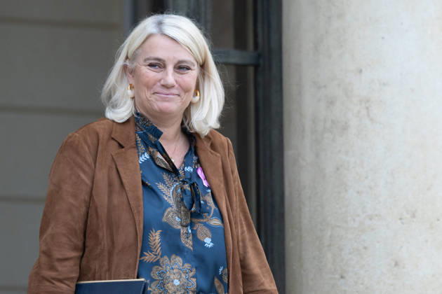 Weekly Cabinet Meeting - Paris Health Minister Stephanie Rist leave after attending the weekly cabinet meeting at the Elysee Palace in Paris on October 22, 2026. Photo by Raphael Lafargue ABACAPRESS.COM Paris France  Copyright: xLafarguexRaphael ABACAx