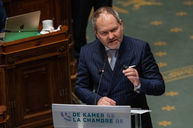 Les Engages Luc Frank pictured during a plenary session of the Chamber at the federal parliament in Brussels, Thursday 22 October 2026.  NICOLASxMAETERLINCK 190657220