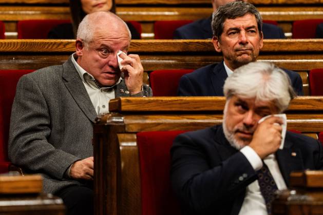 News Bilder des Tages Former Catalan Minister Lluis Puig Speaks at Parliament After Return BARCELONA, SPAIN - OCTOBER 22, 2026. Former Catalan Culture Minister and Junts per Catalunya MP Lluis Puig addresses the regional chamber at the Parliament of Catalonia. Puig spoke during a parliamentary session following his return to Catalonia after nine years in exile in Belgium, where he fled in late 2017 in the wake of the unconstitutional independence. Barcelona Spain Copyright: x xMarcxAsensioxClupesx xJNAxPressx
