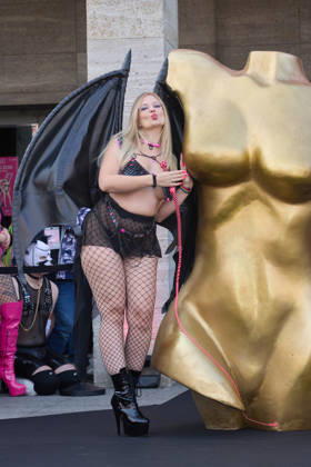 Mika Nox. Eroeffnung der 29. Erotikmesse VENUS auf der Messe Berlin am 22.10.2026. 29.VENUS