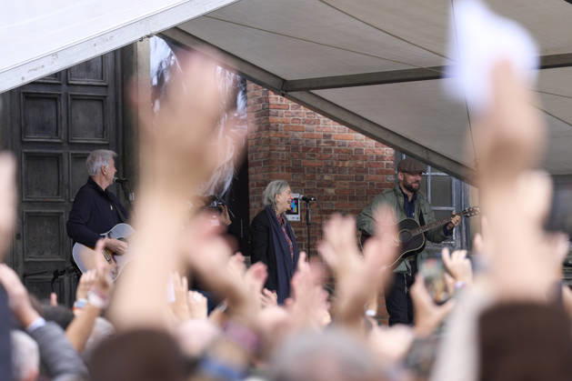 October 22, 2026, Oviedo, Asturias, Spain: Patti Smith attended a tribute in her honour where more than 3,000 people sang along to People Have the Power at Fabrica de Armas de La Vega on October 22, 2026 in Oviedo, Spain Oviedo Spain - ZUMAg15_ 20261022_zaf_g15_075 Copyright: xJackxAbuinx
