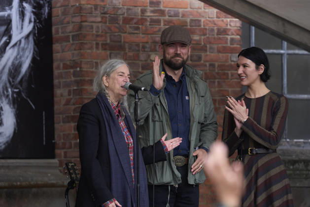 October 22, 2026, Oviedo, Asturias, Spain: Patti Smith, Jesse Smith, Jackson Smith attended a tribute in her honour where more than 3,000 people sang along to People Have the Power at Fabrica de Armas de La Vega on October 22, 2026 in Oviedo, SpainPatti Smith attended a tribute in her honour where more than 3,000 people sang along to People Have the Power at Fabrica de Armas de La Vega on October 22, 2026 in Oviedo, Spain Oviedo Spain - ZUMAg15_ 20261022_zaf_g15_080 Copyright: xJackxAbuinx