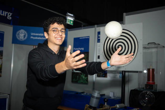 Science Days, Europa Park, Rust, Baden Württemberg, Deutschland, 22.10.2026, Wissenschaft, Forschung, Technik, Naturwissenschaften, Experimente, Mitmachangebote, Bildung, Wissensvermittlung, Veranstaltung Rust Europa Park Baden-Württemberg Deutschland Copyright: xFINLEYxMÖRCHx