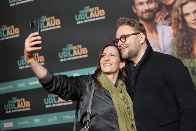 Ulrike Frank and Marc Schubring during the premiere of Der perfekte Urlaub at Zoo Palast on October 22, 2026 in Berlin, Germany Der Perfekte Urlaub Premiere in Berlin, Germany