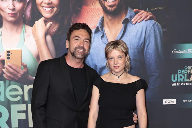 director Bora Dagtekin and Jella Haase during the premiere of Der perfekte Urlaub at Zoo Palast on October 22, 2026 in Berlin, Germany Der Perfekte Urlaub Premiere in Berlin, Germany