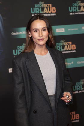 Peri Baumeister during the premiere of Der perfekte Urlaub at Zoo Palast on October 22, 2026 in Berlin, Germany Der Perfekte Urlaub Premiere in Berlin, Germany