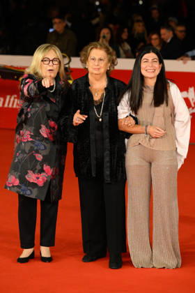 News - Rome Film Fest 2026 - Day 10 Rita dal Chiesa, Maria Falcone and Chiara Colosimo attends the red carpet Un Atto d™Amore Premiere during the 21th Rome Film Fest at Auditorium Parco della Musica on October 22, 2026 in Rome, Italy. Rome Auditorium Parco della Musica Ennio Morricone Italy Copyright: xFabrizioxCorradettix xLiveMediax LPN_2763956