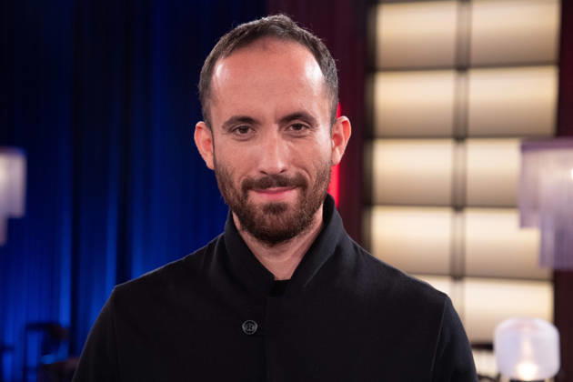 Igor LEVIT, Pianist, Musiker, Portraet, Porträt, Portrait, Angeschnittenes Einzelbild, Einzelmotiv, zu Gast in der Sendung ,,Koelner Treff,, im WDR Fernsehen, 22.10.2026.