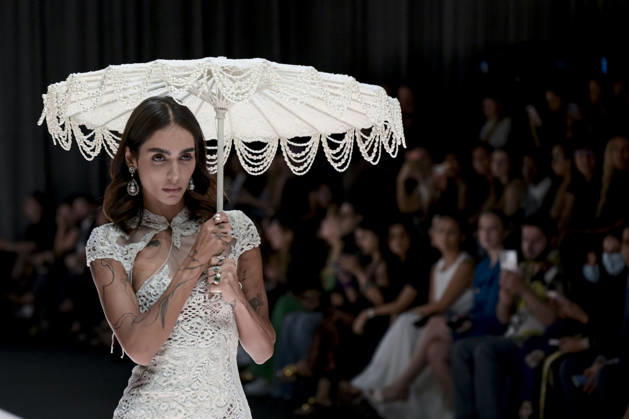 Dubai Fashion Week 2026 DUBAI, UNITED ARAB EMIRATES - OCTOBER 22: Models present a collection prepared in collaboration between Indian designer Kresha Bajaj and jewellery brand Alok Lodha Jewels during Dubai Fashion Week 2026 in Dubai, United Arab Emirates on October 22, 2026. Hassan al Raisi Anadolu Dubai United Arab Emirates. Editorial use only. Please get in touch for any other usage.  Copyright: x2026xAnadoluxHassanxalxRaisix