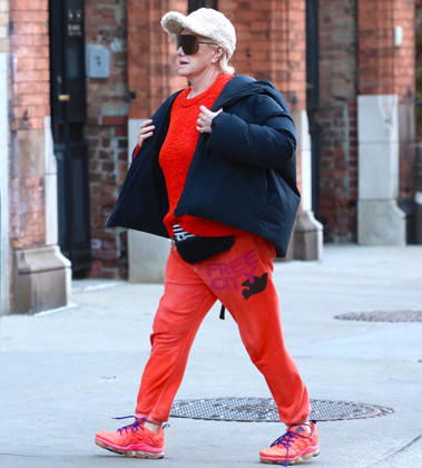 Deborra-Lee Furness out in New York Australian actress Deborra-Lee Furness with a red outfit walks in The West Village, New York on October 22, 2026. Photo by Dylan Travis ABACAPRESS.COM New York NY  Copyright: xDylanxTravis ABACAx