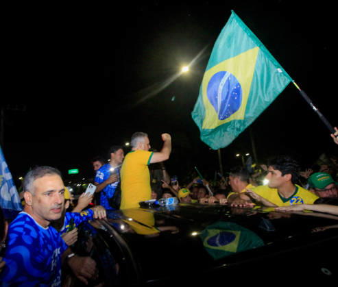 MACEIó, AL - 22.10.2026: ALFREDO GASPAR NO BLOCO DO 22 EM MACEIó - Vice-presidential candidate Alfredo Gaspar (PL) participated on Thursday night (22) in the 22 block in Maceió which drew a crowd to the beaches of Jatiúca and Ponta Verde x3037037x  GUIDOxJR.
