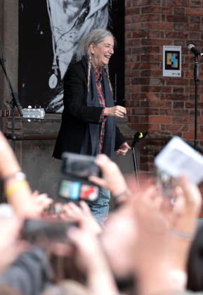 Patti Smith receives a tribute ahead of the 2026 Princess of Asturias Awards at the Fabrica de Armas cultural center in Oviedo on October 22, 2026, Oviedo, Spain Copyright: xLALOxYASKYx xBESTIMAGExLALOxYASKYx xBESTIMAGEx