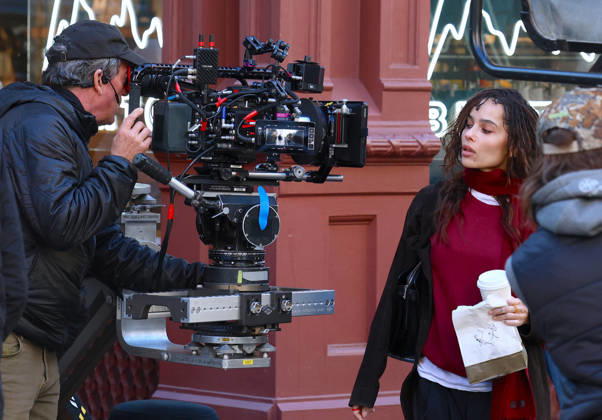 Zoe Kravitz on Set in New York City Actress Zoe Kravitz is filming her new movie Apple Studios s Die Alive, a film directed by Megan Park in New York, NY on October 22, 2026. Photo by Dylan Travis ABACAPRESS.COM New York City New York United States  Copyright: xDylanxTravis ABACAx