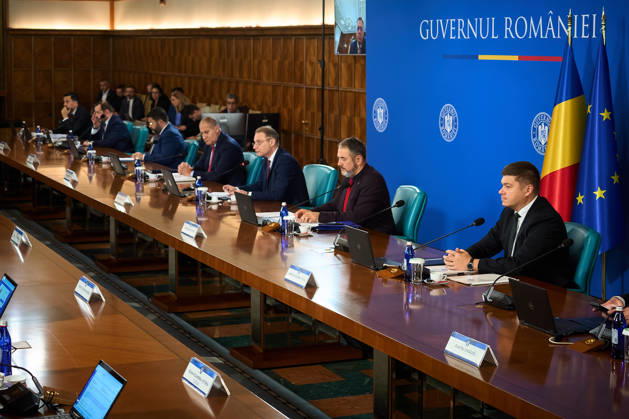 Romanian Government, Cabinet Meeting Bucharest, Romania. 23rd Oct, 2026: Luca Niculescu, Prime Minister of Romania, leads the government meeting at Victoria Palace, the Romanian Government headquarters. Bucharest Romania Copyright: xLucianxAlecux