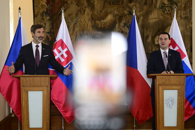 The press conference after meeting of Czech Foreign Affair Minister Petr Macinka, right, his Slovak counterpart Juraj Blanar, left, on preparations for joint session of the two governments and further development of Czech-Slovak relations, in Prague, Czech Republic, on October 23, 2026. (CTKxPhoto RomanxVondrous) CTKPhotoP2026102304309  CTKPhotoP2026102304309