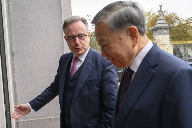 Belgian PM Receives To Lam President Of Vietnam BRUSSELS, BELGIUM - 23 10 2026 His Excellency To Lam President Of Vietnam pictured with Bart De Wever, (N-VA) Prime Minister of Federal Government of Belgium during their meeting in the Egmont Palace on October 23, 2026 in BRUSSELS, Belgium, 23 10 2026 BRUSSELS Belgium  Copyright: xPhilipxReynaersx