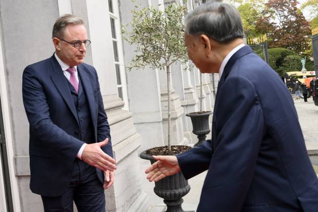 Belgian PM Receives To Lam President Of Vietnam BRUSSELS, BELGIUM - 23 10 2026 His Excellency To Lam President Of Vietnam pictured with Bart De Wever, (N-VA) Prime Minister of Federal Government of Belgium during their meeting in the Egmont Palace on October 23, 2026 in BRUSSELS, Belgium, 23 10 2026 BRUSSELS Belgium  Copyright: xPhilipxReynaersx