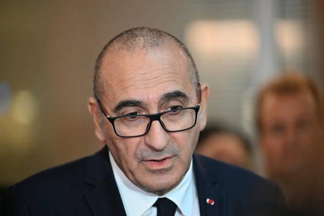 Deadly drive-by shooting attack in Paris suburb of Trappes TRAPPES, FRANCE - OCTOBER 23: France s Interior Minister Laurent Nunez speaks to the press members following a shooting killing at least one person and injuring four others according to police sources, in Trappes, Paris suburb, France on October 23, 2026. Mustafa Yalcin Anadolu Trappes France. Editorial use only. Please get in touch for any other usage.  Copyright: x2026xAnadoluxMustafaxYalcinx