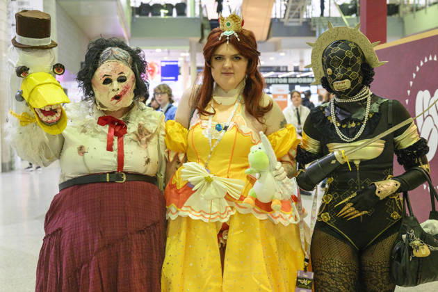 October 23, 2026, London, London, UK: London, UK. Visitors dressed as characters arrive at the London MCM Comic Con held at the Excel venue. The event is the UK s largest pop culture fan convention, celebrating comic books, movies, TV shows, anime, manga, video games, sci-fi, and fantasy. London UK - ZUMAl94_ 20261023_zaf_l94_099 Copyright: xRayxTangx